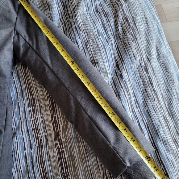 NWOT Aritzia Babaton St. Moritz Parka (XXS) - Picture 13 of 15